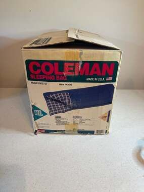 NEW Vintage Coleman Cool Weather Sleeping Bag Model 8241D737 Blue Plaid Liner